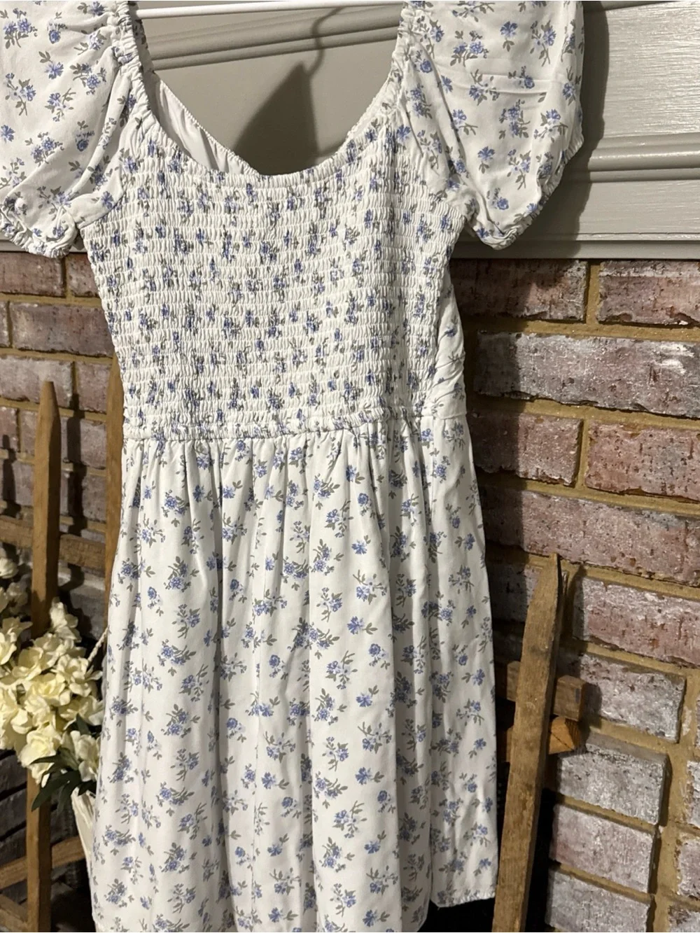Hollister lightweight line